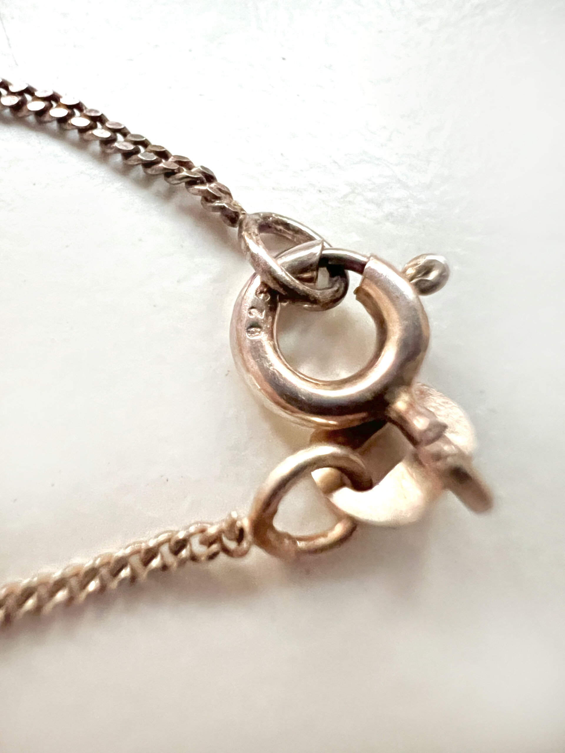 Necklace - Vintage 925 Silver Envelope Locket. Stamped Silver with Small Heart Stamp. Silver Chain ML1953 - Image 3