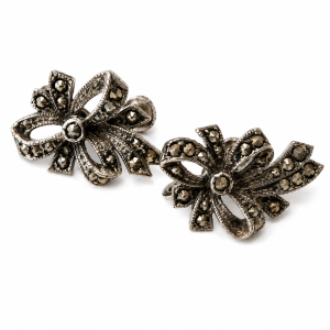 Earrings - Silver Marcasite Ribbon Style Earrings with Gemstones - ML3766