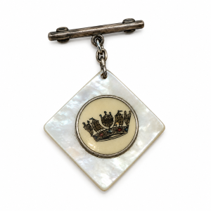 Brooch - Silver Tone WW2 Military Sweetheart Brooch with Mother of Pearl Pendant - ML3799